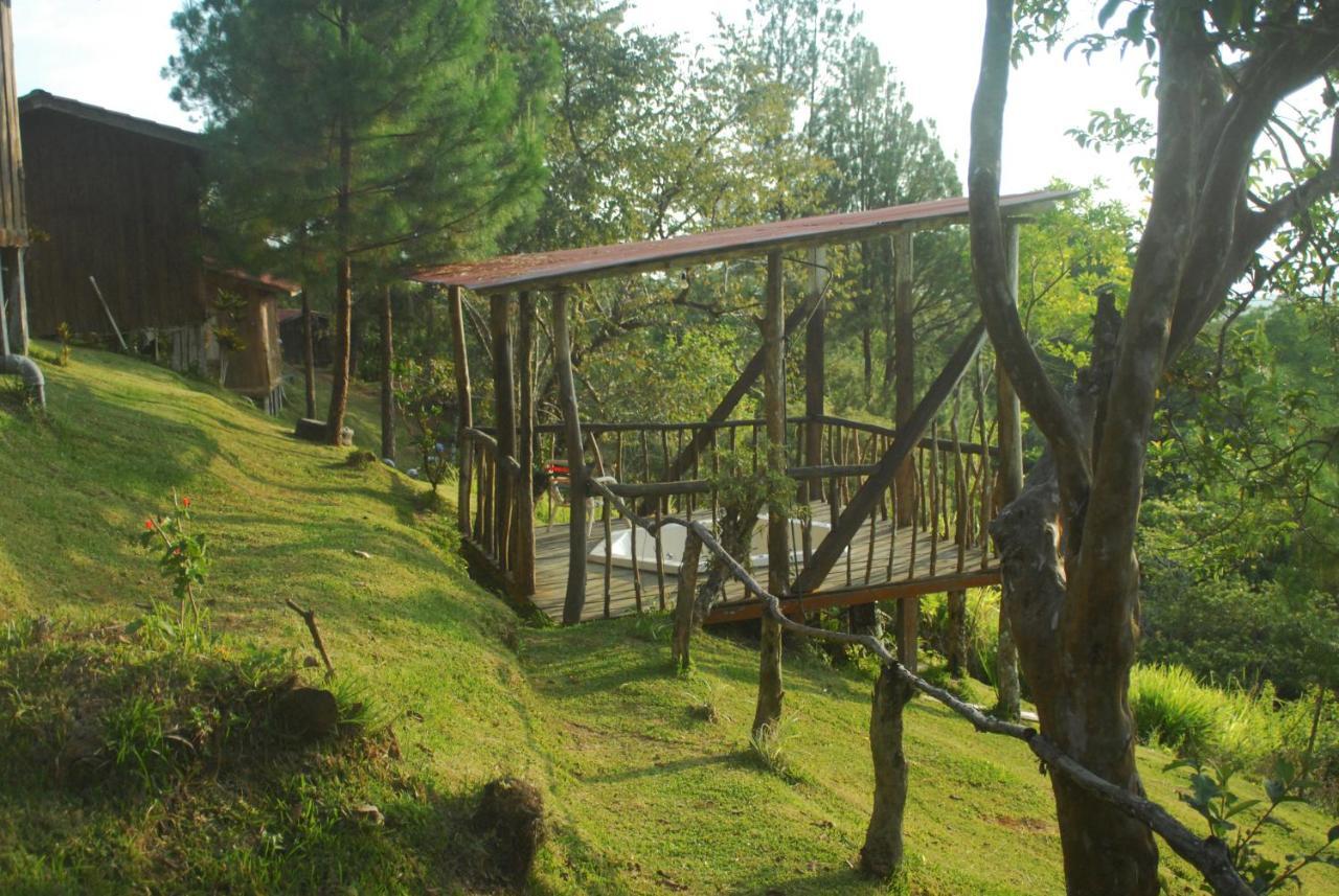 Cabañas Don Camilo Albergue de Montaña Cabecera de Canas Exterior foto